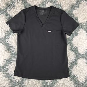 FIGS Women’s scrub Top Size Small Black